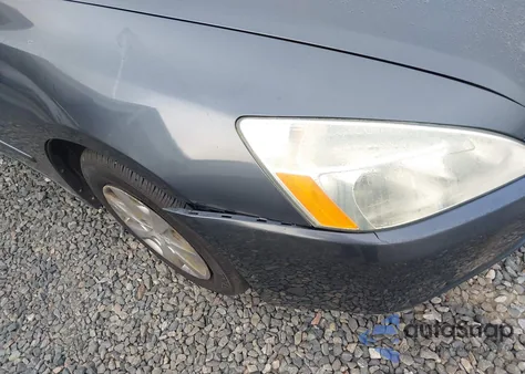 2004 Honda Accord 2.4 Lx z USA, uszkodzony, nr VIN 1HGCM56374A041923